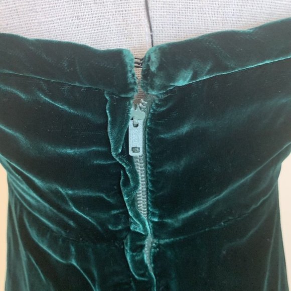 Vintage 60s 70s Green Velvet Halter Crochet Lace Bib Maxi Dress Gunne Goth - Picture 9 of 12